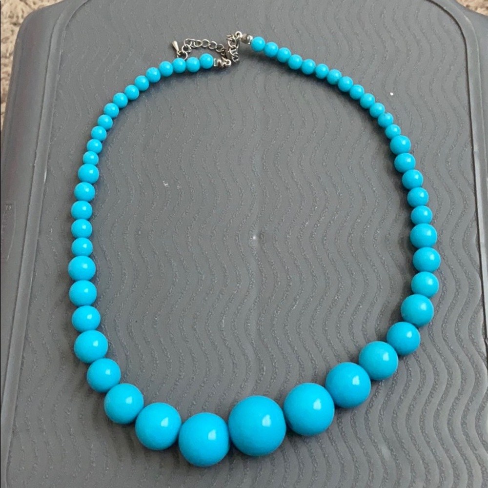 Color necklaces